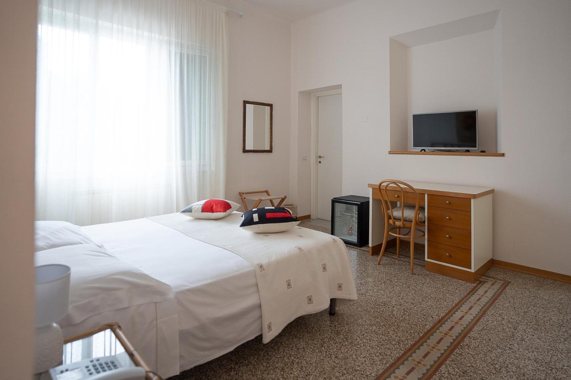 Hotel Bellonda Forte dei Marmi Exteriör bild